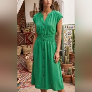 Monteau Green Button Front Dress Size S Smocked Waist Short Sleeve Midi Dress